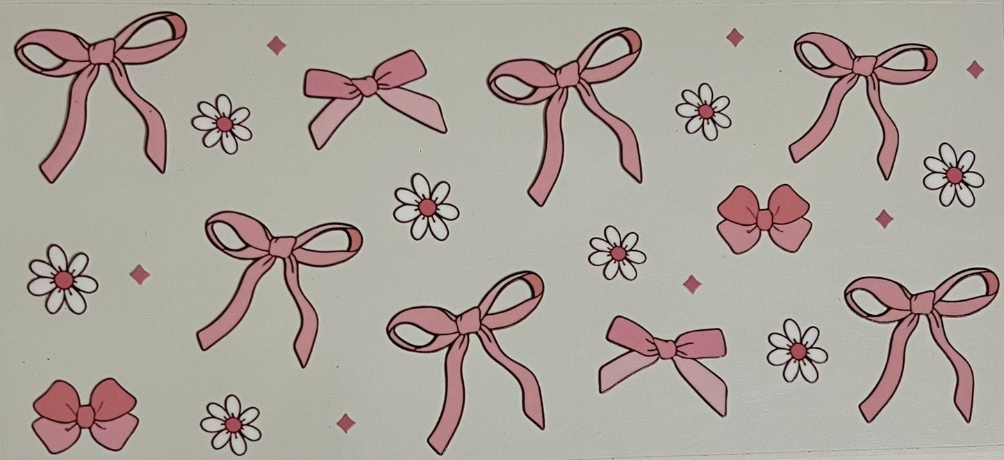 Bows with daisies