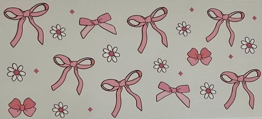 Bows with daisies