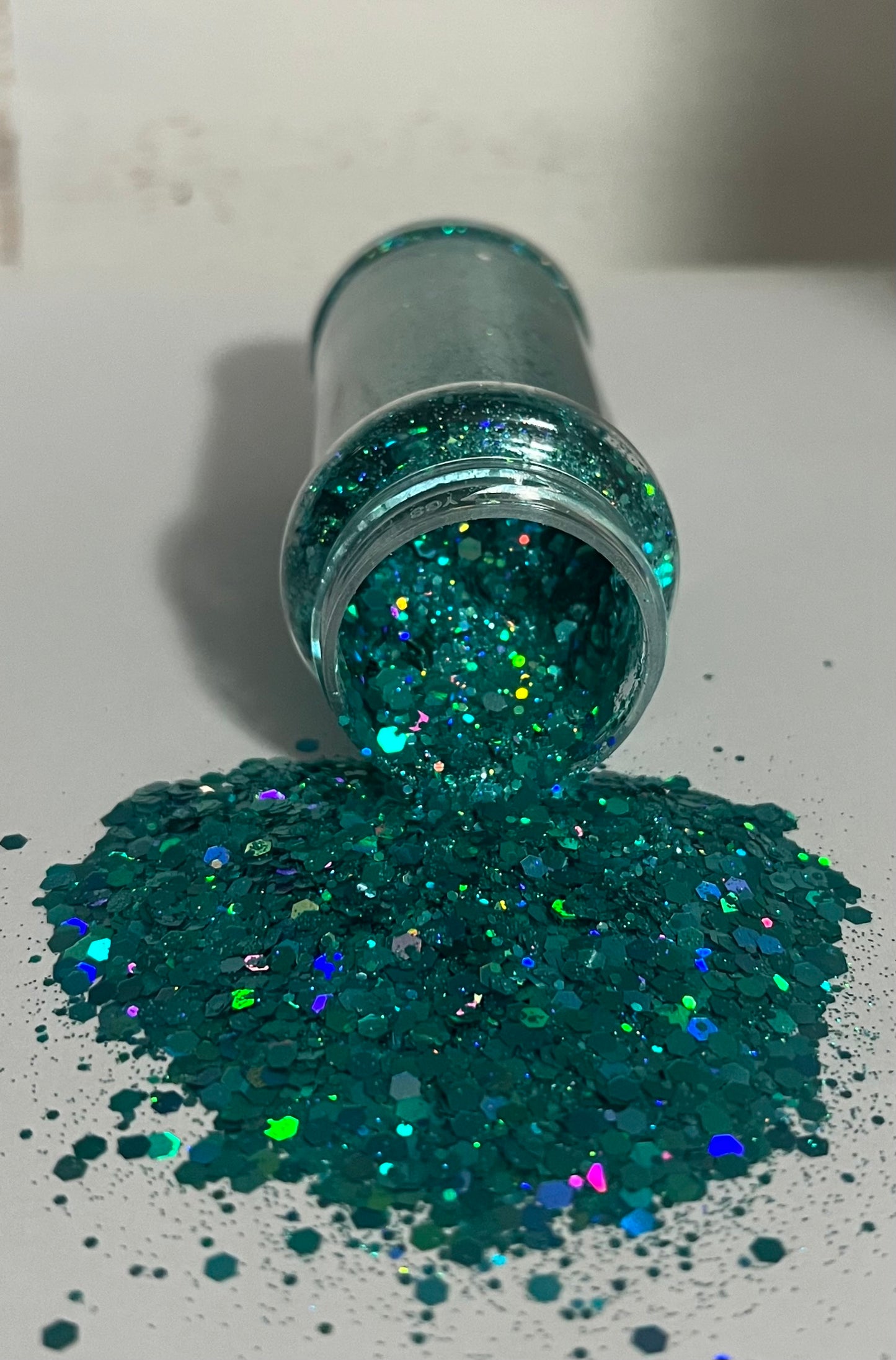 Light teal holographic glitter